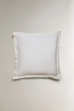 Наволочка из сатина с шелковой отделкой (300 нитей)- Заказать в России