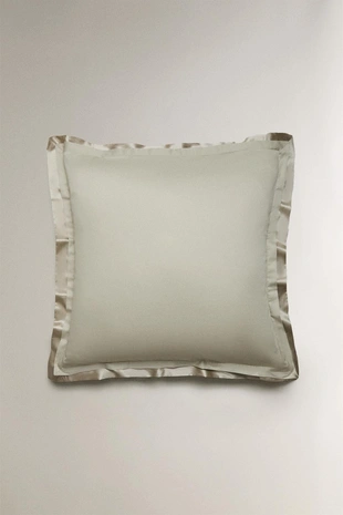 Наволочка из сатина с шелковой отделкой (300 нитей)- Заказать в России