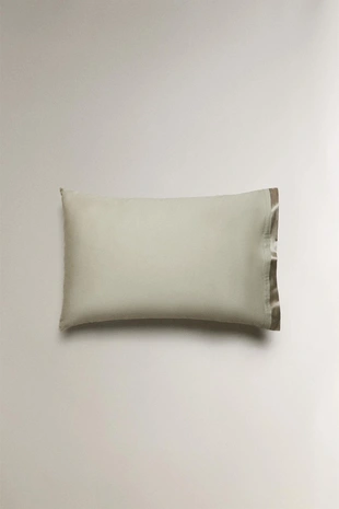 Наволочка из сатина с шелковой отделкой (300 нитей)- Заказать в России