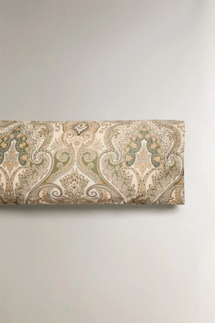 Наволочка из хлопкового сатина с рисунком пейсли (300 нитей)- Заказать в России