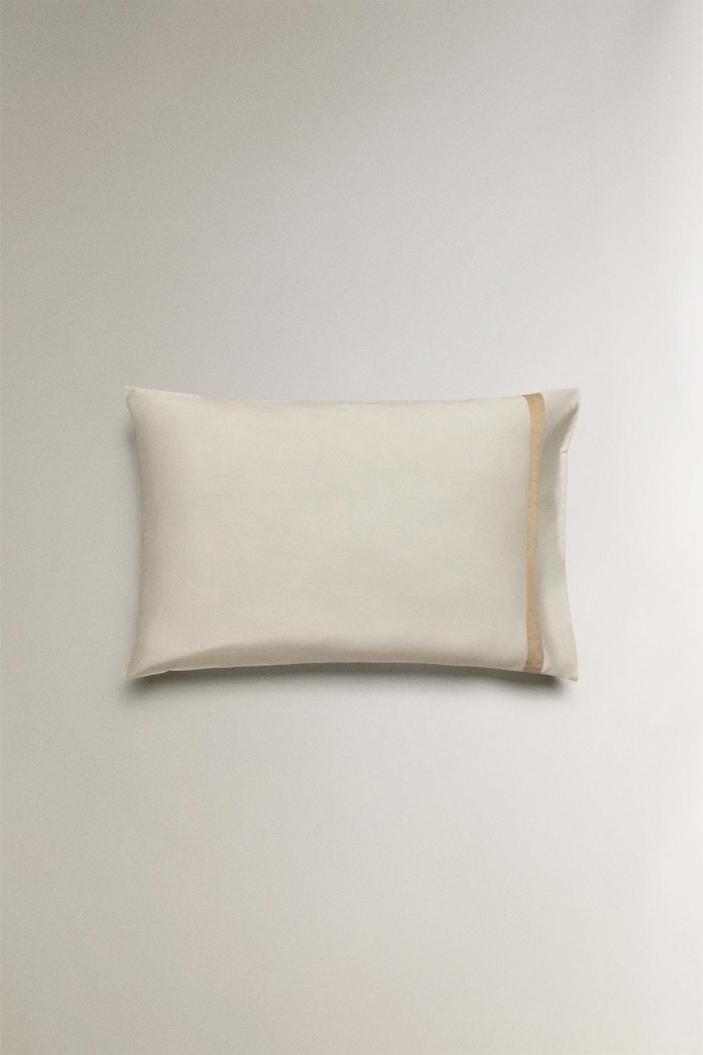 Наволочка из сатина с оборкой (300 нитей)