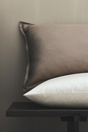 Наволочка из жаккардового сатина (300 нитей)- Заказать в России