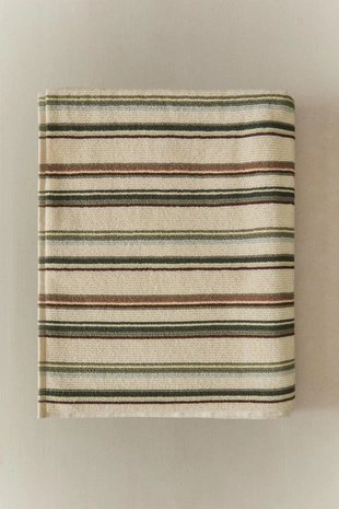 Полотенце для ванны с неравными полосками- Заказать в России