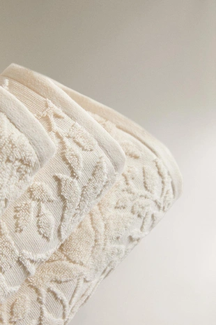 Полотенце для ванной с цветочным жаккардовым узором- Заказать в России