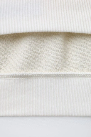 Толстовка с короткими рукавами и принтом «банка»- Заказать в России