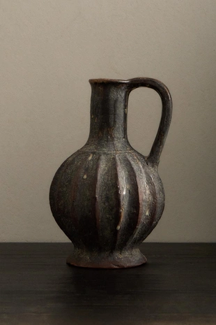 Ваза из терракоты с ручкой- Заказать в России