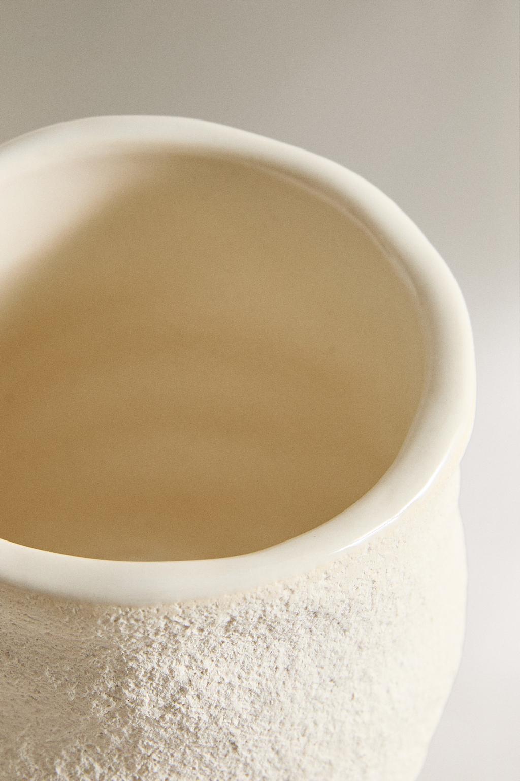 Текстурированный керамический держатель для зубных щеток