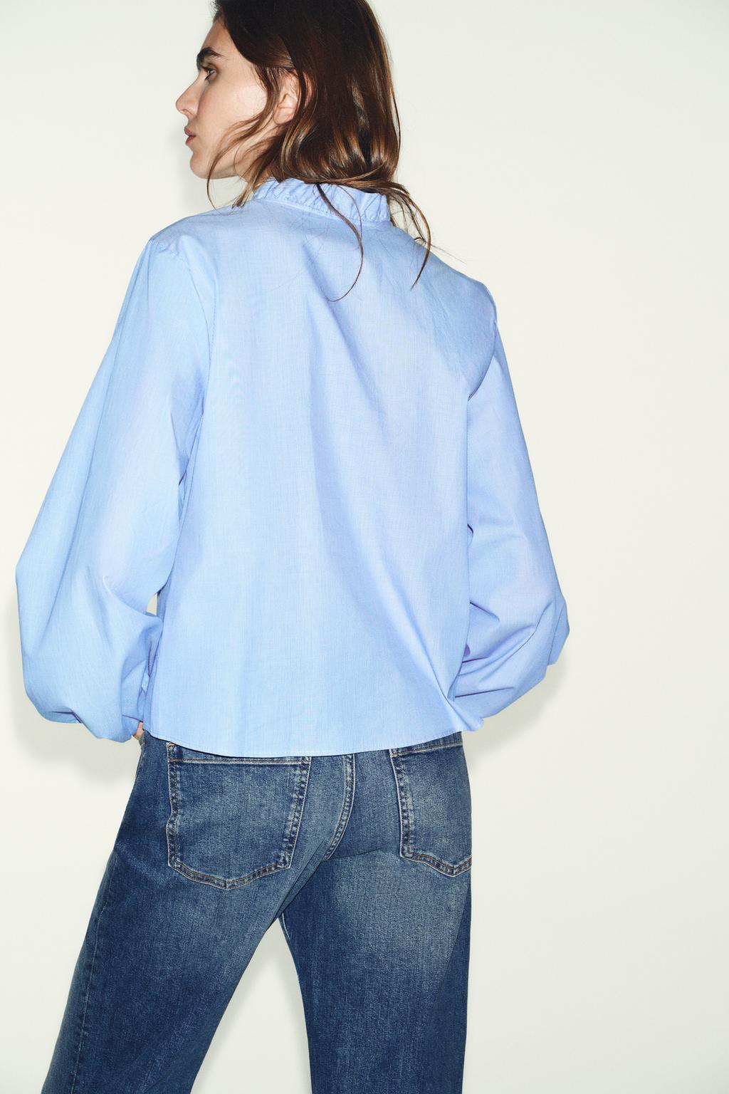 БЛУЗА ИЗ ПОПЛИНА С ВОЛАНАМИ