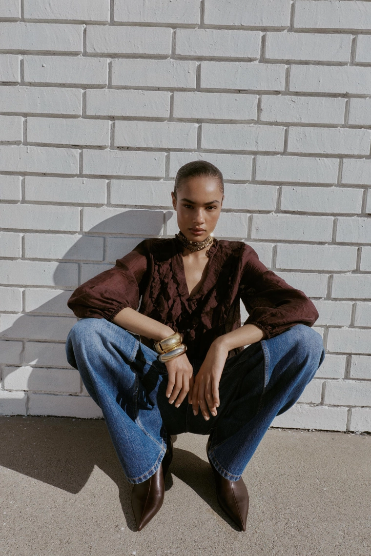 Блуза с оборками