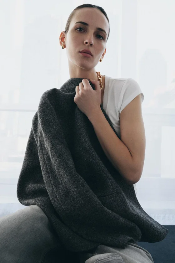 БЛЕЙЗЕР ИЗ ШЕРСТИ С ПУГОВИЦЕЙ — коллекция Zara «ZW» 