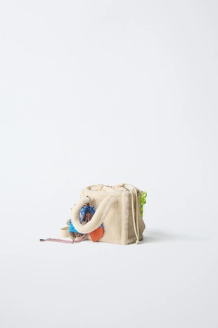 Сумка через плечо с искусственным мехом и подвеской- Заказать в России