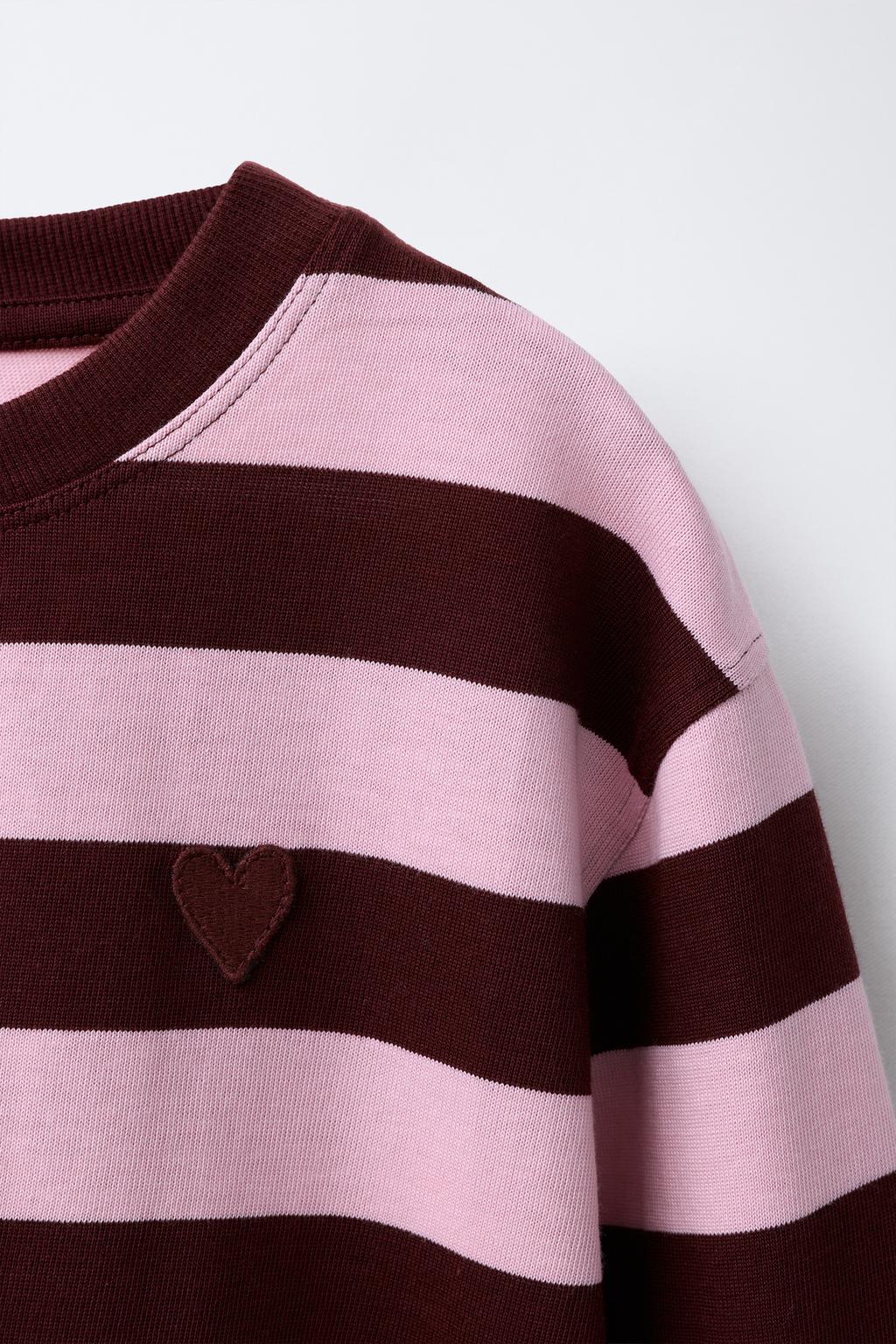 ЛОНГСЛИВ В ПОЛОСКУ С ВЫШИТЫМ СЕРДЦЕМ