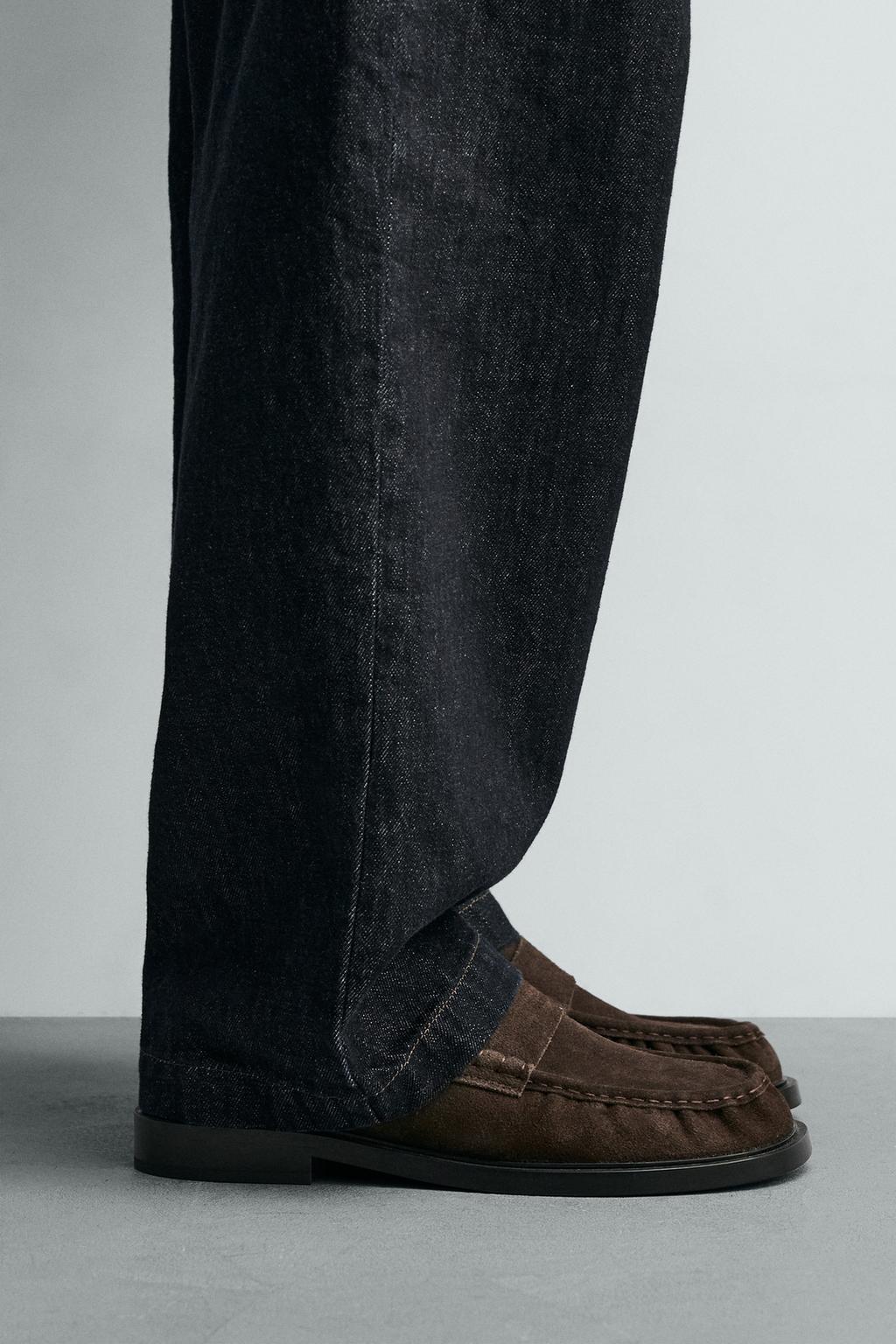 КОЖАНЫЕ ЛОФЕРЫ С ПЛАНКОЙ