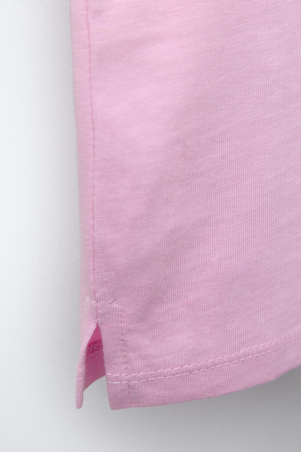 ЛОНГСЛИВ С РЕЛЬЕФНЫМ ПРИНТОМ