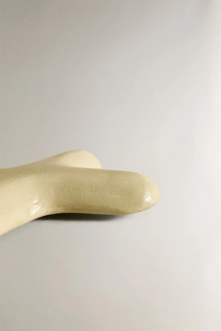 Декоративная стена в форме буквы- Заказать в России