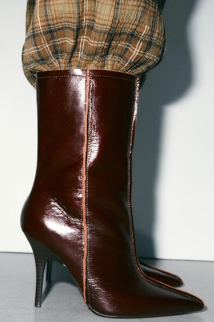 Кожаные ботильоны с острым носом- Заказать в России