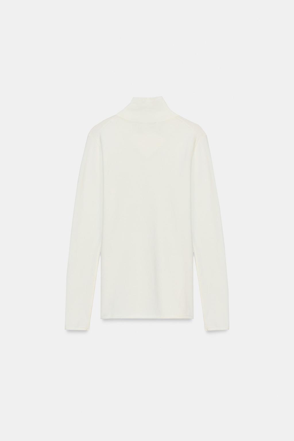 СВИТЕР ИЗ СМЕСОВОЙ ШЕРСТИ С ПЕРЕКРЕЩЕННЫМ ВОРОТНИКОМ