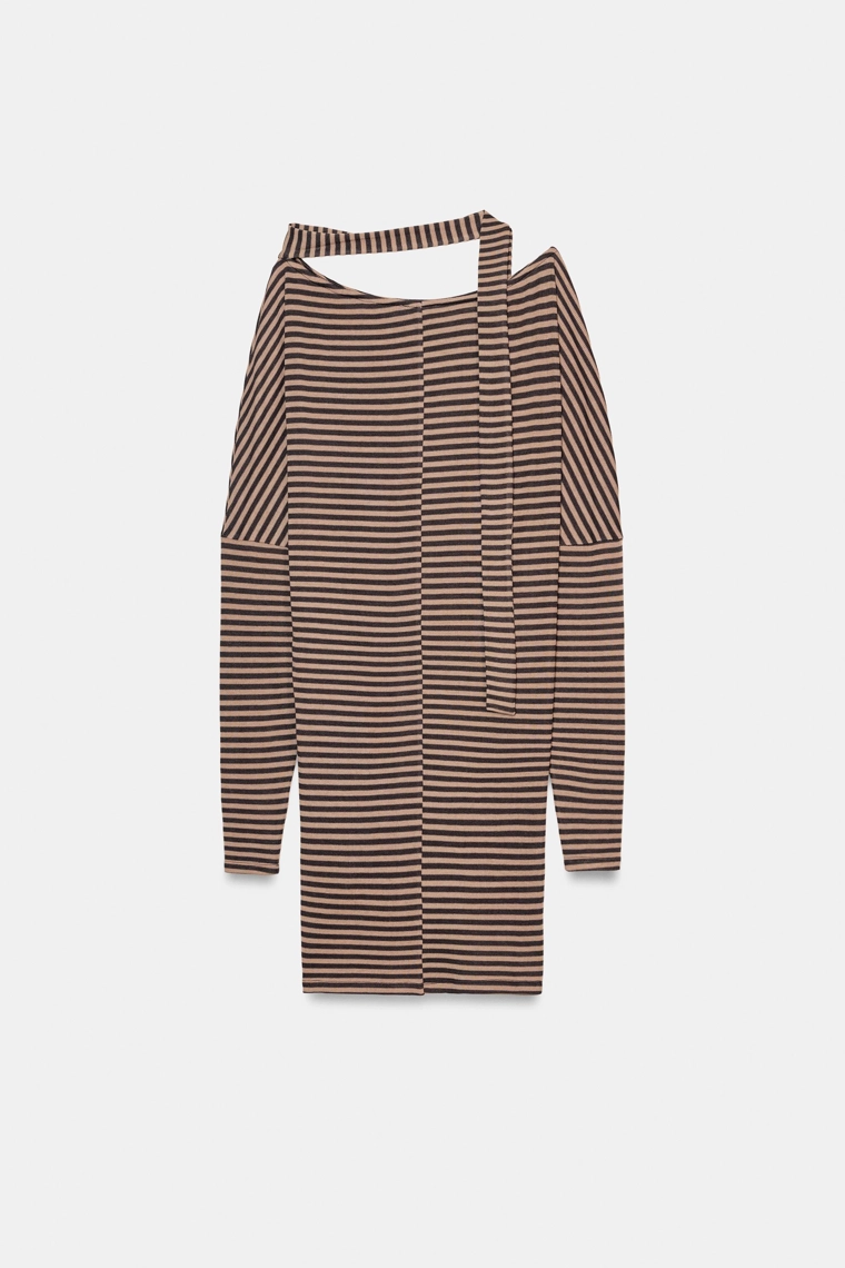 Платье в полоску с поясом