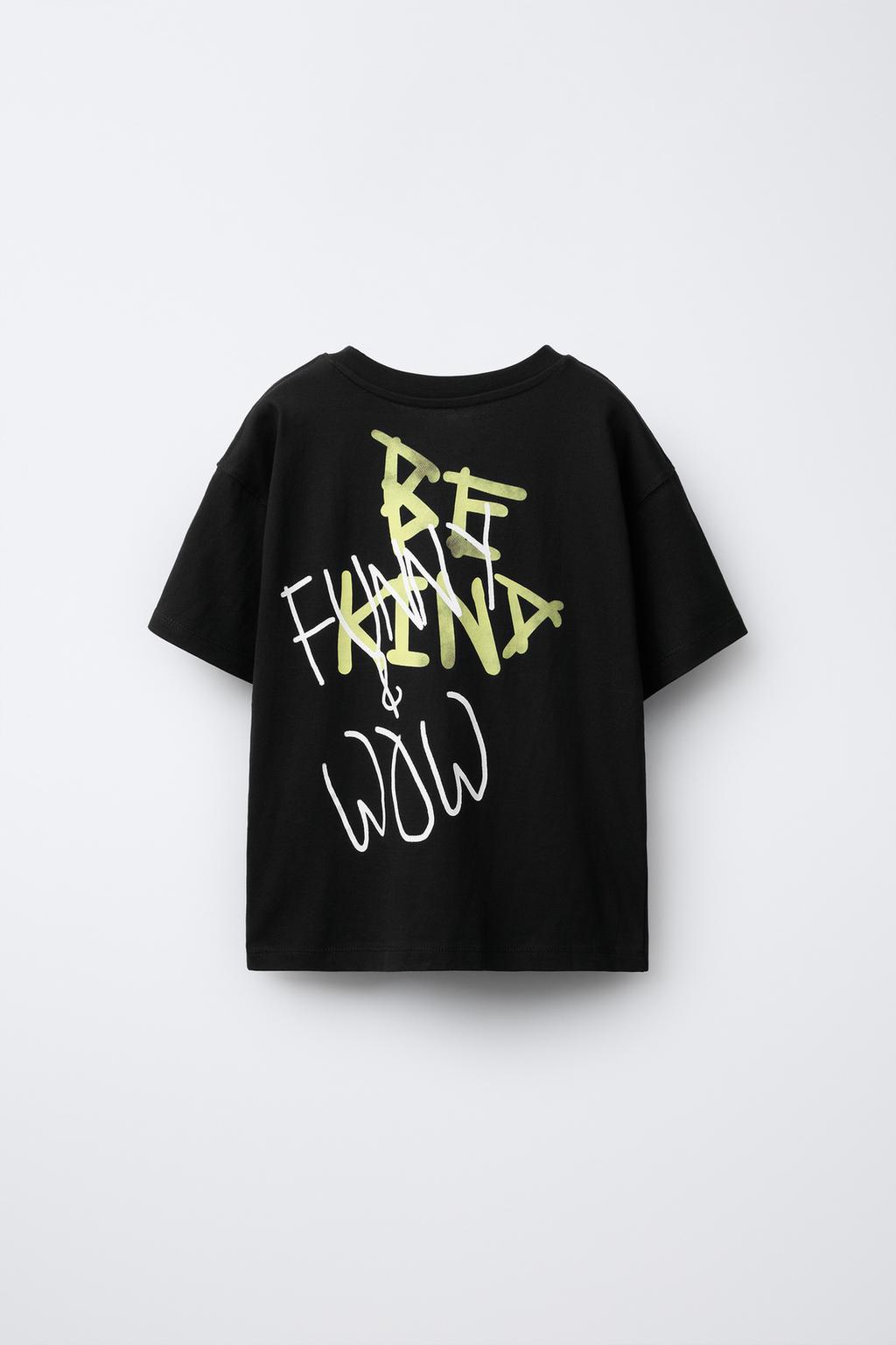 ФУТБОЛКА С ТЕКСТОМ ГРАФФИТИ