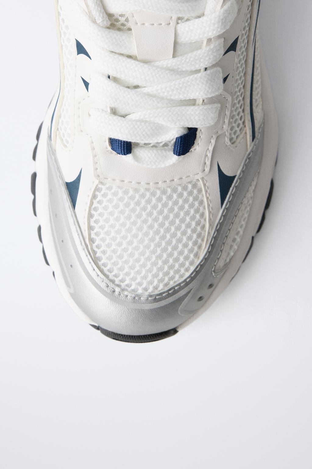 КРОССОВКИ С СЕТЧАТЫМИ ДЕТАЛЯМИ