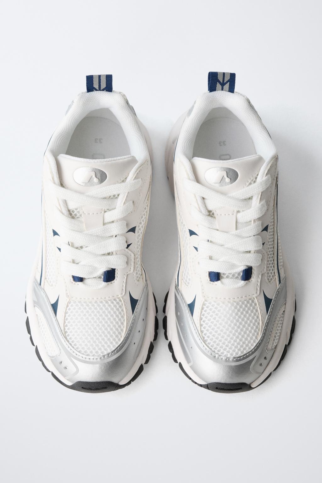 КРОССОВКИ С СЕТЧАТЫМИ ДЕТАЛЯМИ