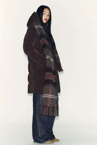 Ветрозащитный анорак средней длины из прорезиненной ткани