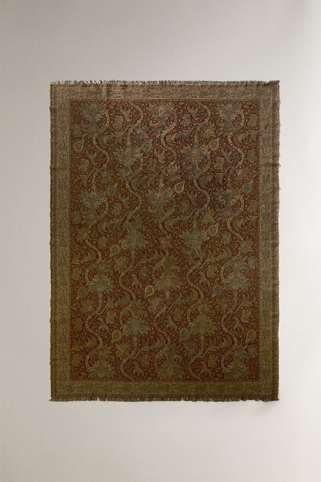 Плед с орнаментом paisley