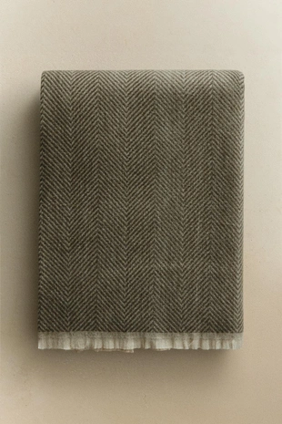 Плед в узоре «коса»- Заказать в России