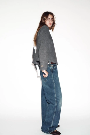 Блейзер облегающего кроя с круглым вырезом- Заказать в России