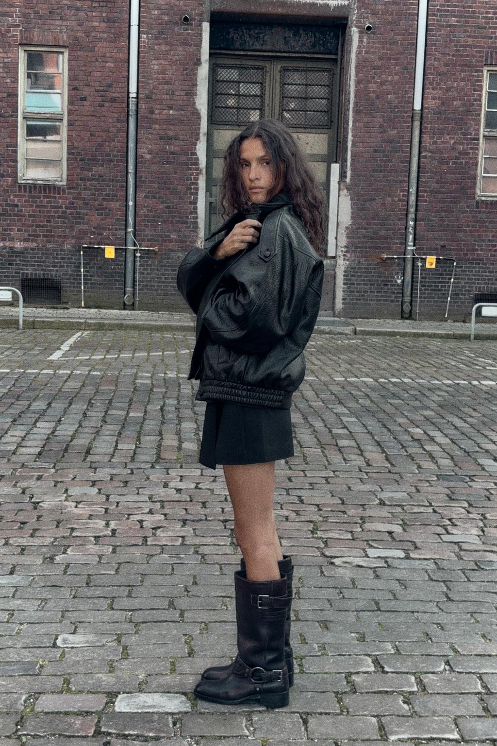 КУРТКА ИЗ ИСКУССТВЕННОЙ КОЖИ