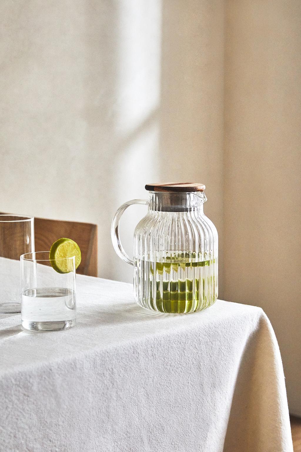 Стеклянная кувшин с фильтром из боросиликатного стекла