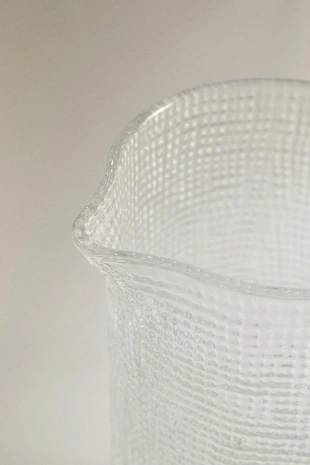 Кувшин с узором из стекла- Заказать в России