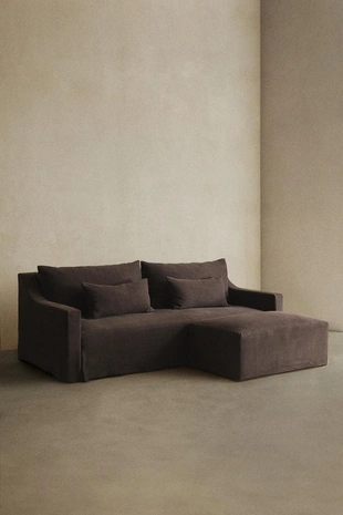 Диван с съемным чехлом из мятого льна