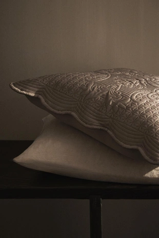 Стеганая наволочка для одеял с объемным узором- Заказать в России