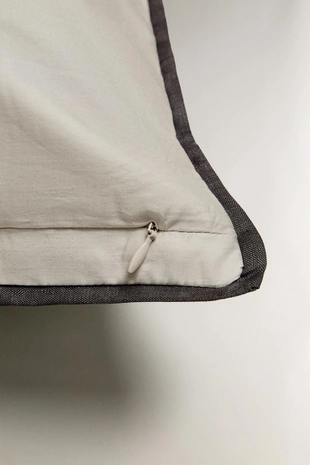 Наволочка из льна и атласа с точками- Заказать в России