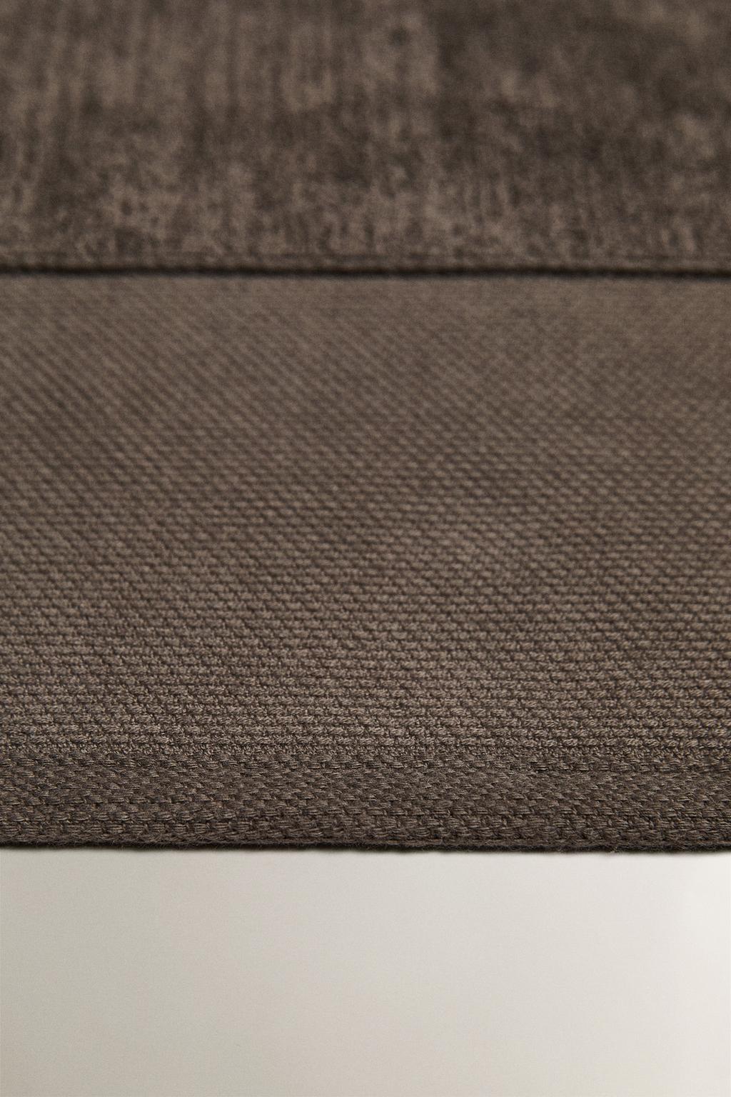 Коврик для ванны с широким краем