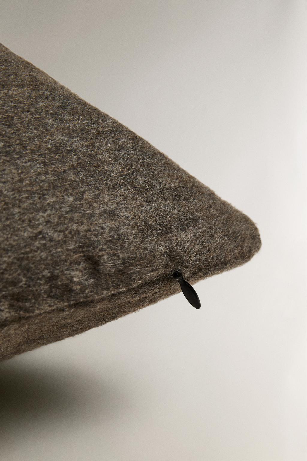 Чехол для подушки из кашемира