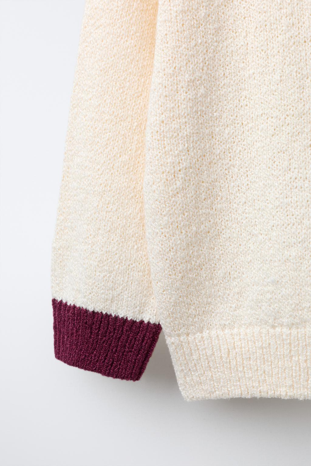 ТРИКОТАЖНОЕ ПОЛО С ВОРОТНИКОМ В РУБЧИК