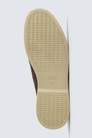 Кожаные лоферы в повседневном стиле- Заказать в России