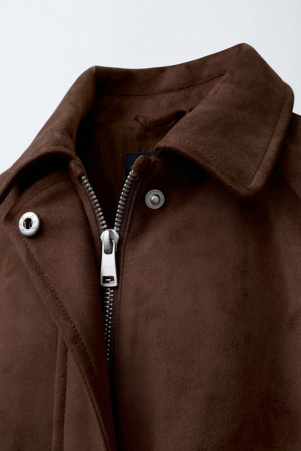 БОМБЕР ИЗ ИСКУССТВЕННОЙ ЗАМШИ