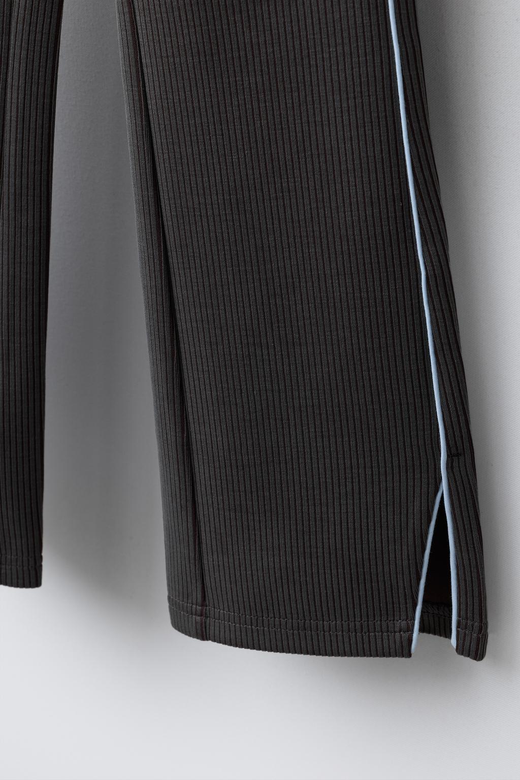 БРЮКИ FLARE В РУБЧИК С МОДАЛОМ