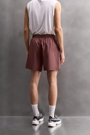 Перфорированные шорты