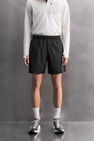 Шорты с перфорацией