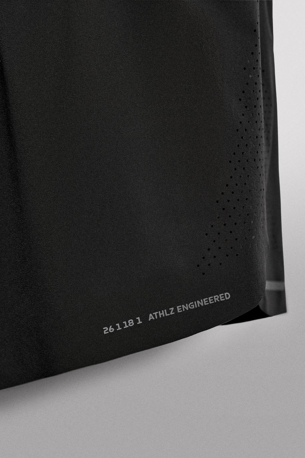 ЛЕГКИЕ ШОРТЫ ДЛЯ БЕГА