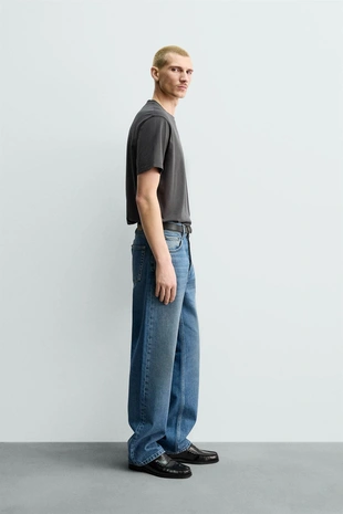 Футболка MEDIUM WEIGHT классического кроя