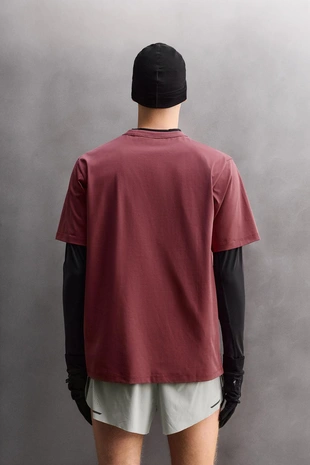 Футболка из технической ткани со смесью хлопка- Заказать в России