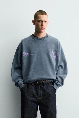 Толстовка с эффектом потертости с надписями- Заказать в России