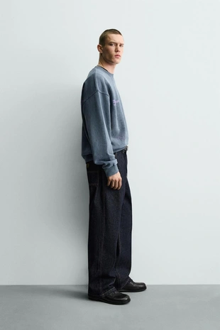 Толстовка с эффектом потертости с надписями- Заказать в России