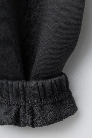 Джоггеры из мягкой ткани с этикеткой- Заказать в России