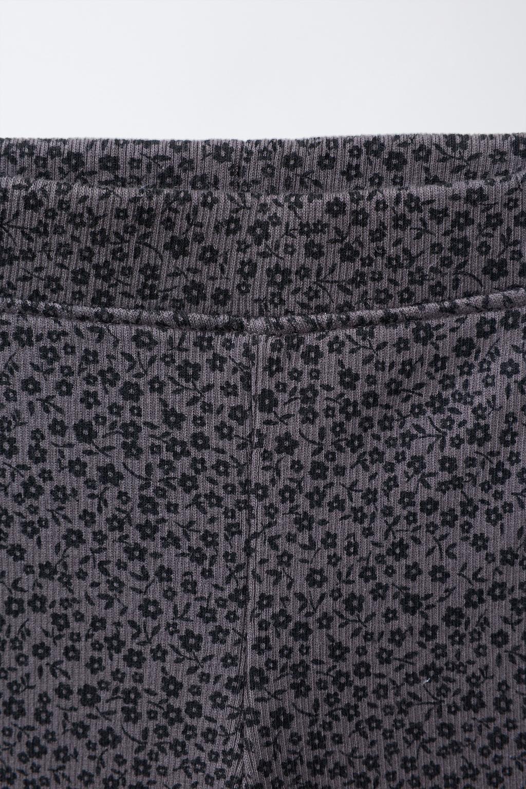 ЛЕГИНСЫ В РУБЧИК С ПРИНТОМ